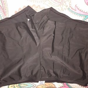 Boyshort swim bottoms